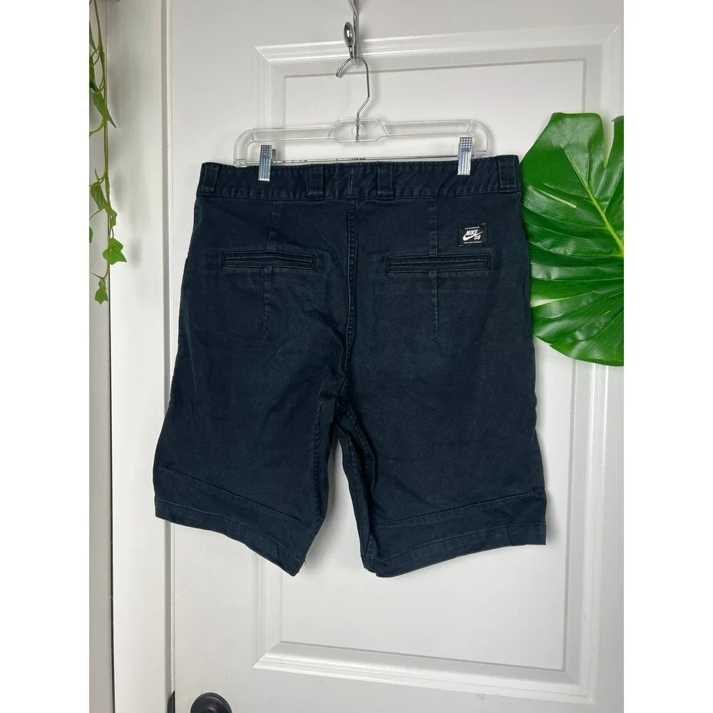 nike wash black skateboarding chino shorts mens size 34 L